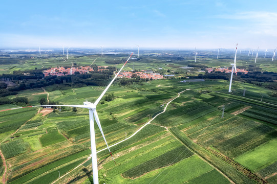 航拍农田涡轮风力发电机