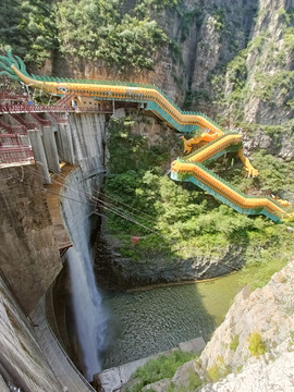 龙庆峡风景区大坝