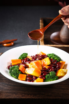 鮑汁腰豆煮木瓜