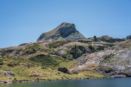 法国比利牛斯山脉自然风景