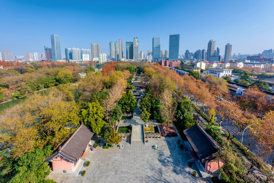 中国安徽合肥包公园城市风光