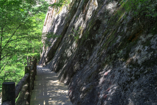 太白山三国古栈道