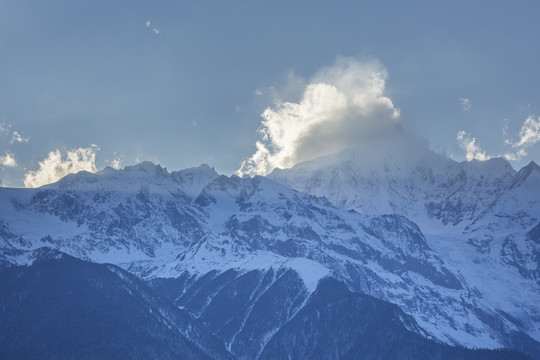 云南香格里拉德钦梅里雪山风景