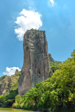 鼎湖峰