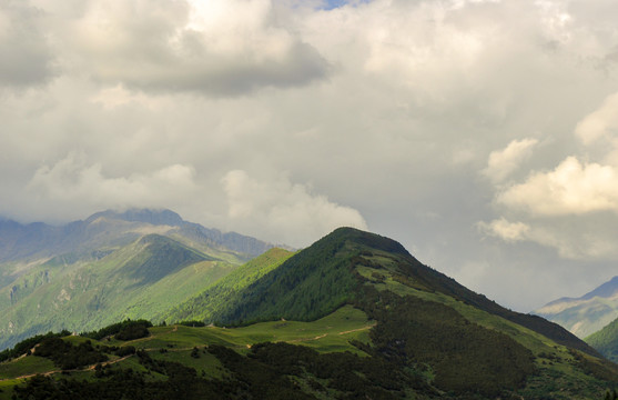 山峰山脉