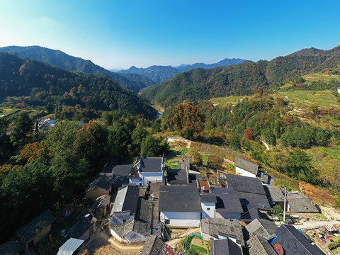 皖南山村