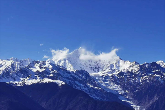 梅里雪山