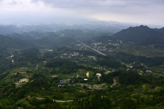 贵州凯里香炉山