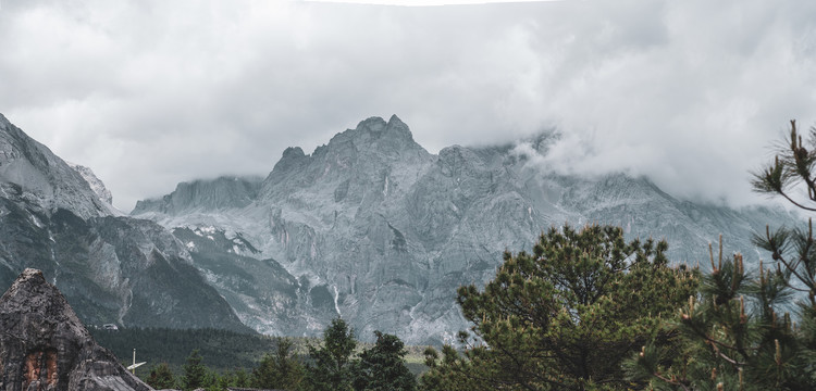 玉龙雪山全景