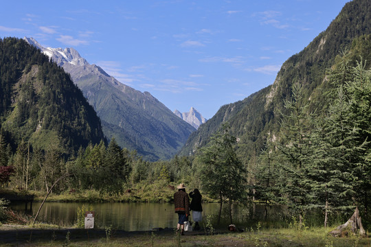 毕棚沟旅游