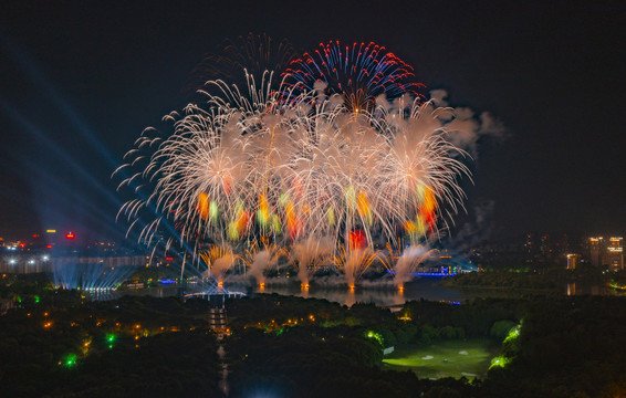 暨阳湖中秋烟花