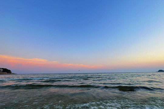 海边落日人文海浪