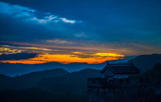 金山岭长城的早晨