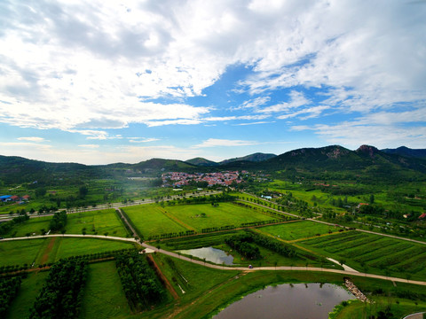 夏日山村