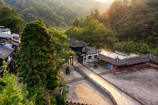 青城后山游客中心牌坊