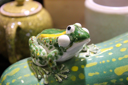 陶瓷青蛙