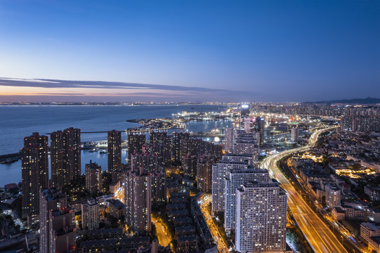 航拍青岛湾区夜景观