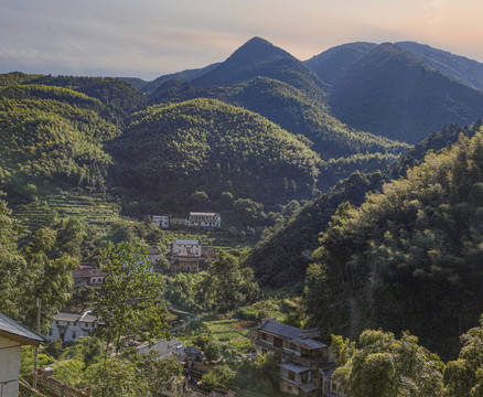 皖南大山里的小村直坑