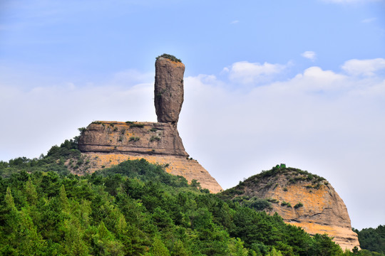 磬锤峰