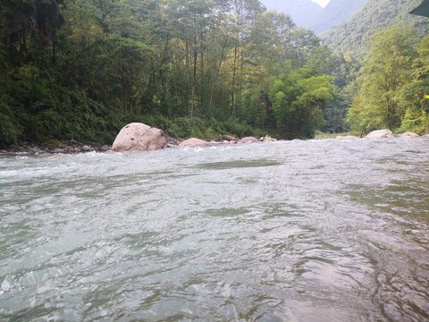 成都西岭雪山山水景色