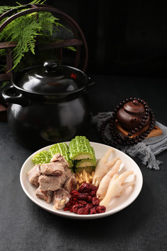 涼瓜排骨湯