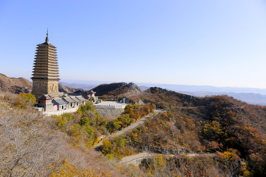 朝阳市凤凰山风光