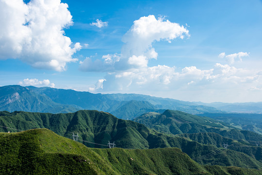 青山