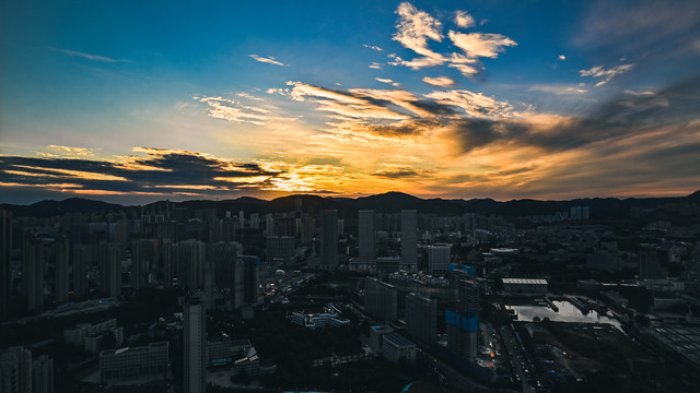 大连全景夕阳晚霞