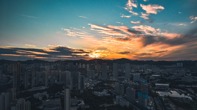 大连全景落日