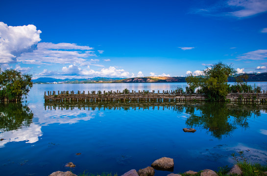 滇池风景