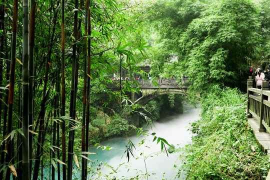 三峡人家水上人家