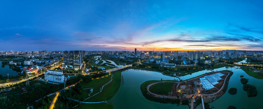 绿城南宁市明月湖风光