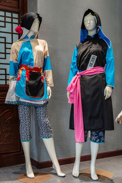 江南妇女传统服装