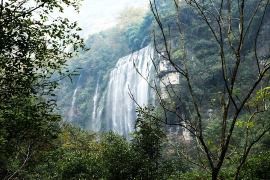 三峡大瀑布