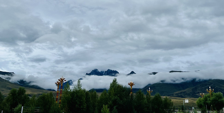 甘牧藏族自治州云景