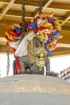 藏传佛教龙雕塑