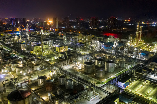 航拍平顶山尼龙工业化工厂夜景