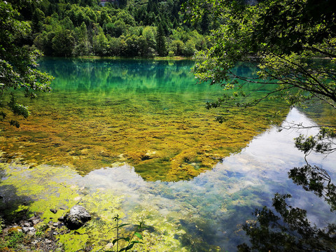 高山湖泊