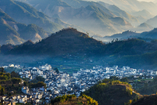 皖南徽派建筑小山村