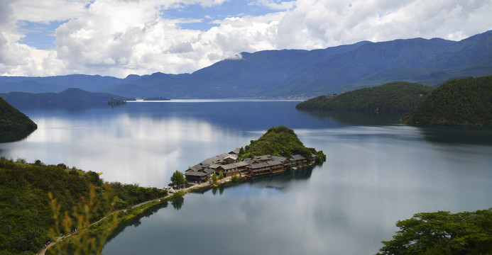 丽江泸沽湖