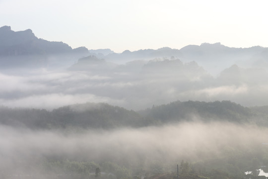 福建武夷山火焰山云海