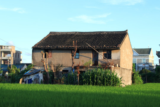 乡村老式房屋