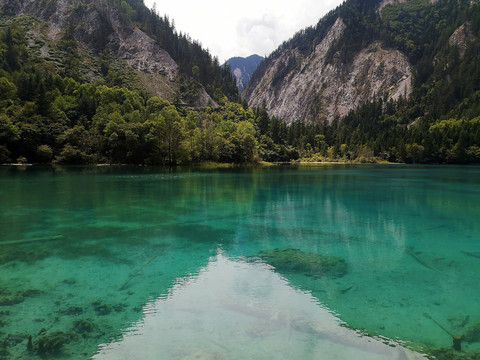 高山湖泊