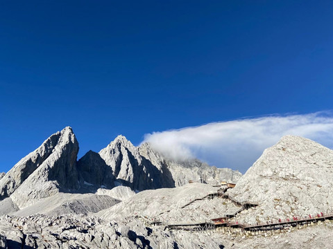 玉龙雪山