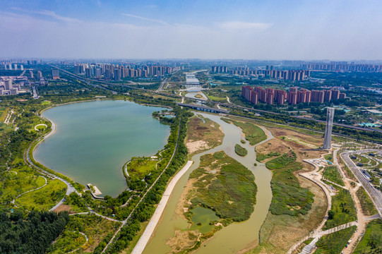 航拍河南郑州象湖生态湿地公园