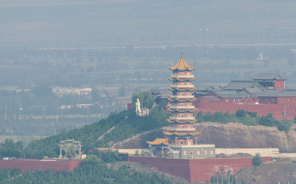 远拍大同昊天寺