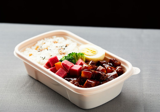 鹵肉飯