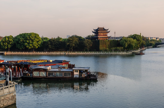 觅渡桥景区