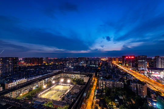 成都西村成温高架夜景