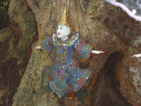 柬埔寨吴哥窟木偶